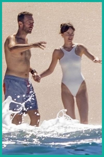 dakota johnson and chris martin