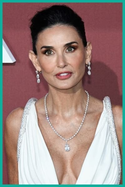 demi moore plastic surgery